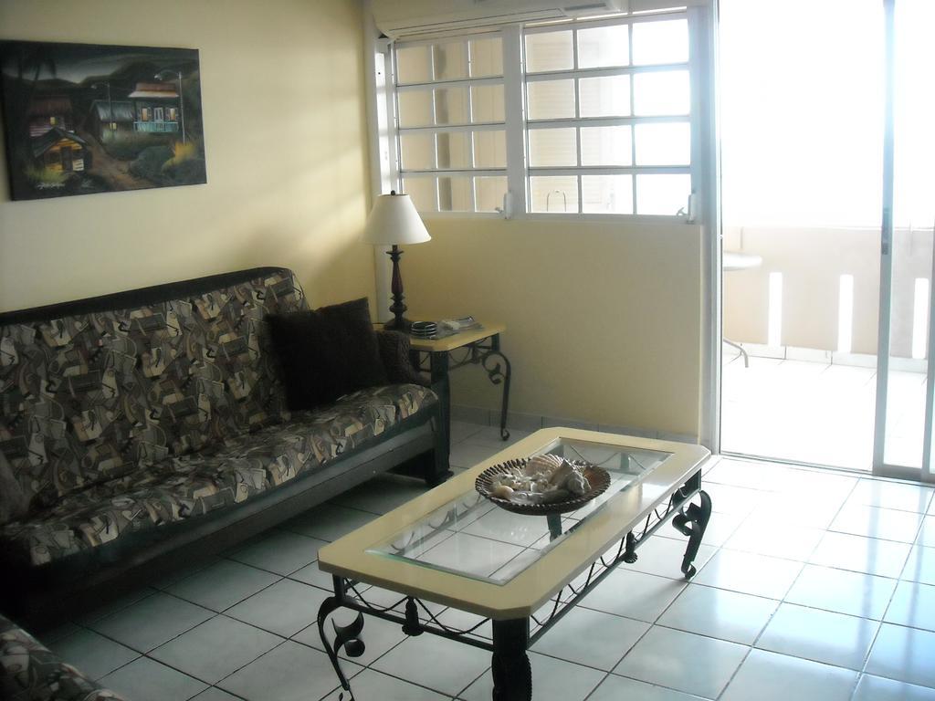 Ocean Front Apartment Luquillo Extérieur photo