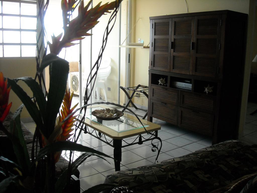 Ocean Front Apartment Luquillo Extérieur photo